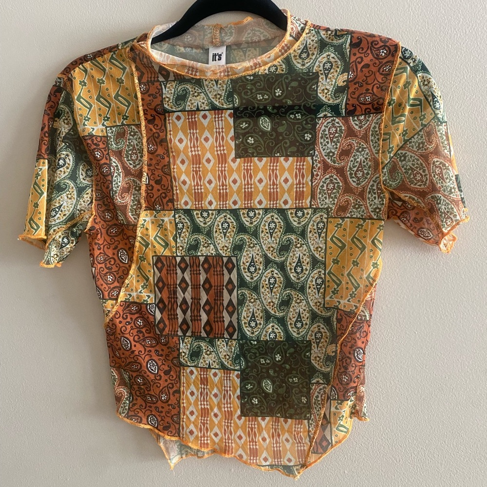 It’s Sheer Crop Top Size M